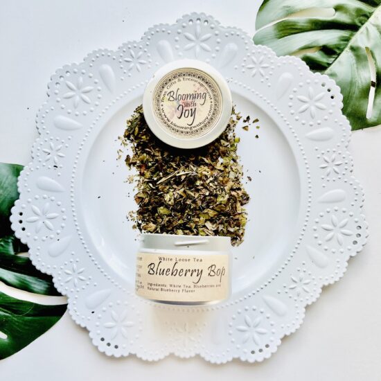 Indulge in the delightful blend of Blueberry Bop White Blueberry Tea—a customer favorite crafted from premium white tea and juicy blueberries. Experience the beautiful fragrance and refreshing finish, perfect for both hot and cold enjoyment.